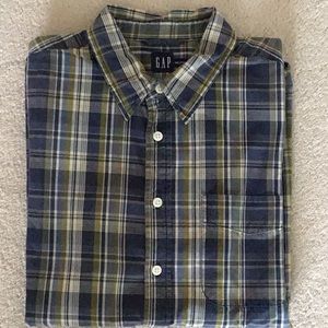 Short sleeve button down shirt